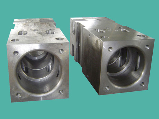 破碎锤中缸体-破碎锤下缸体